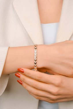 luxury gold and diamond jewelery