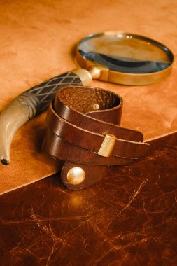 luxury gold and diamond jewelery