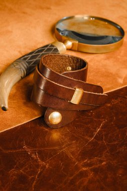 luxury gold and diamond jewelery