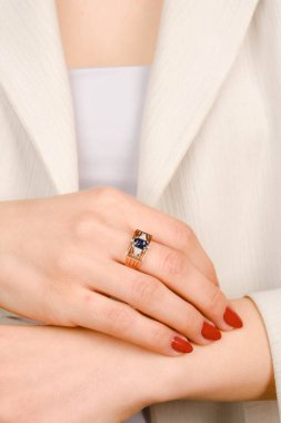 luxury gold and diamond jewelery