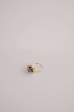 luxury gold and diamond jewelery