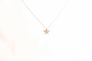 luxury gold and diamond jewelery