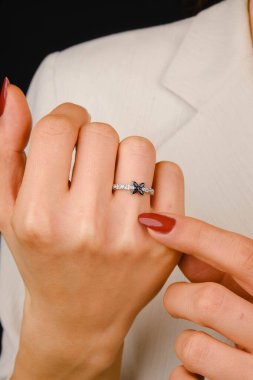 luxury gold and diamond jewelery