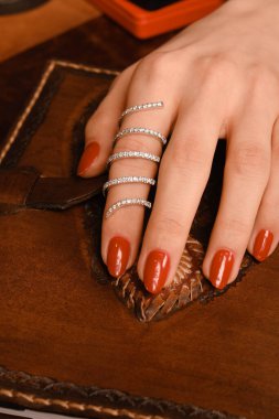 luxury gold and diamond jewelery