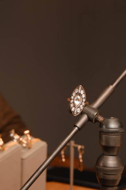 luxury gold and diamond jewelery