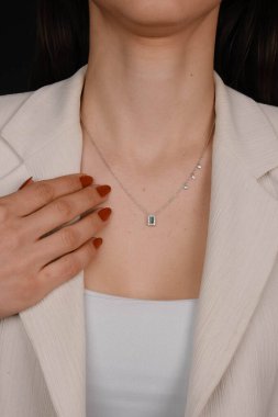 luxury gold and diamond jewelery