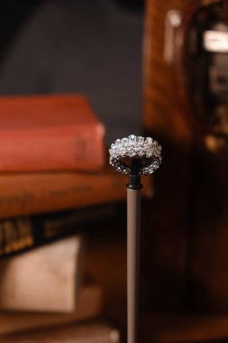 luxury gold and diamond jewelery