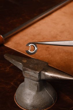 luxury gold and diamond jewelery