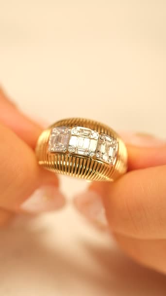 Luxury Gold Diamond Jewelery — Stok video