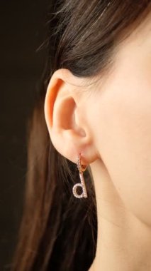 luxury gold and diamond jewelery