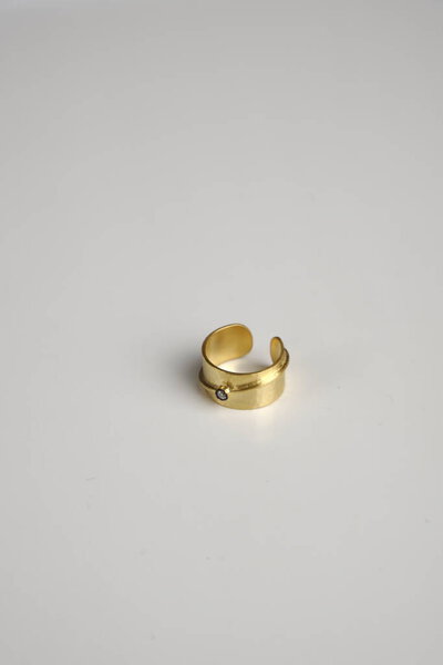 Elegant jewelry, Jewels set with gemstones. 