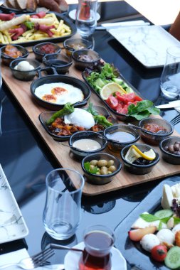 zengin ve leziz Türk Kahvaltı