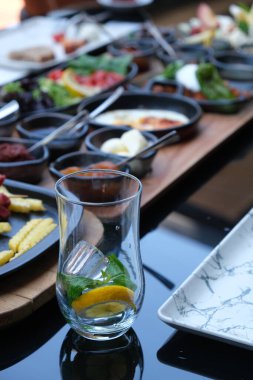 zengin ve leziz Türk Kahvaltı