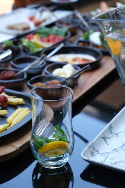 zengin ve leziz Türk Kahvaltı