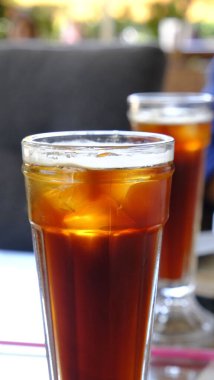 Lezzetli soğuk kahve, sütlü kahve 