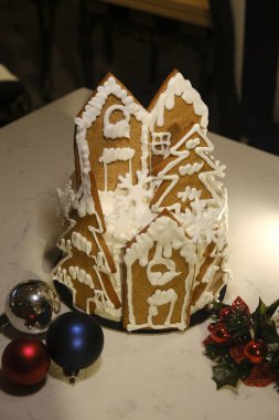 Masada lezzetli bir pasta var.