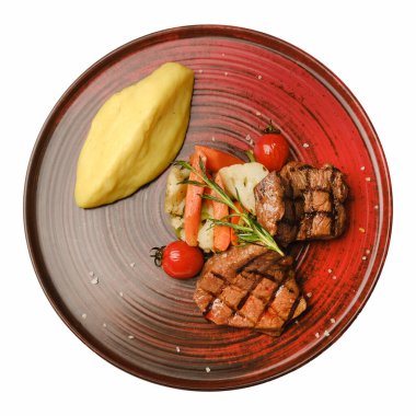 Taze ızgara biftek eti. 