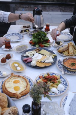 zengin ve leziz Türk Kahvaltı