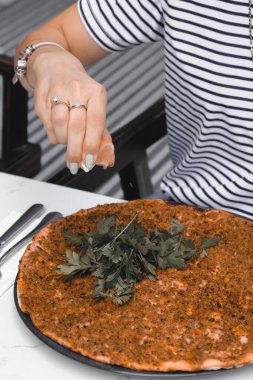 Türk lahanası, fındıklı lahana. İyi pişmiş lahana çorbası..