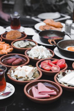 zengin ve leziz Türk Kahvaltı