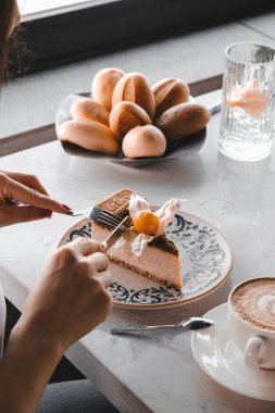 Lezzetli pastalı pansiyon