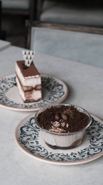 Masada lezzetli bir pasta var.