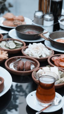 zengin ve leziz Türk Kahvaltı