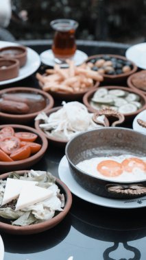 zengin ve leziz Türk Kahvaltı