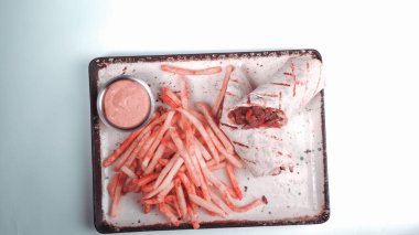 Lezzetli et eti, Türk kebap, sandviç dürümü.