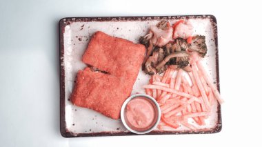 Tabakta domuz şnitzel..