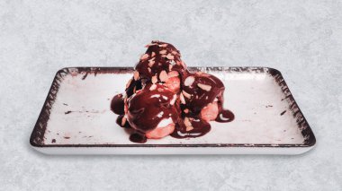 Çok lezzetli tatlılar, pasta, tatlı ya da çikolata..