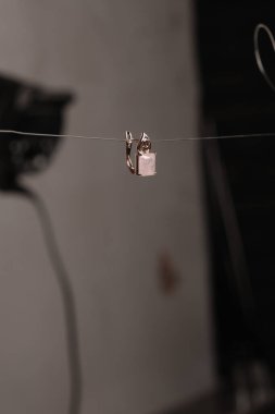 El yapımı değerli mücevherler. Kadınlar için bijouterie ve mücevher altın ve elmaslar