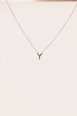 Şık mücevherler, elmaslar ve değerli taşlar..