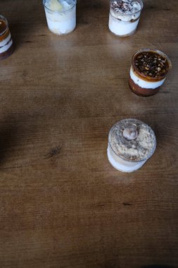 Masada lezzetli bir pasta var.