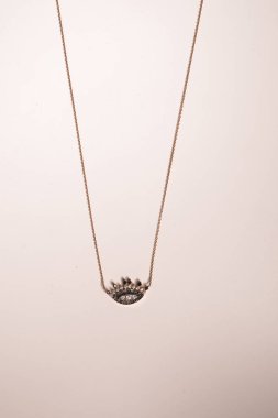 Büyüleyici Altın ve Elmas Gelinlik Takıları