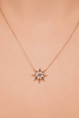 Günlük Şık Altın ve Elmas Mücevherler