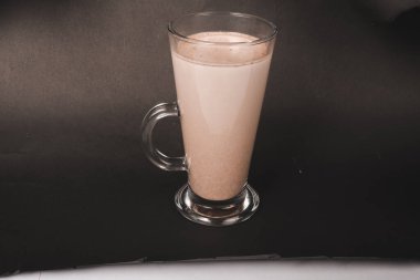 Sabah Masasındaki Kahvenin Yakın Çekimi