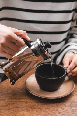 Kırsal bir ortamda Kahve Rüyaları