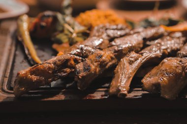 Lezzetli Ramazan Kebabı: Türk ve Arap Tarzı