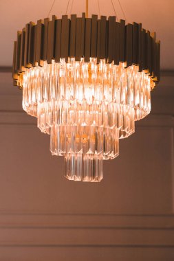 Modern oturma odasının içi.