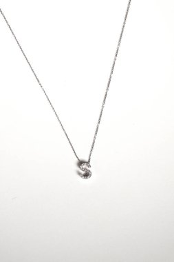 Parlak Mücevher Setleri: Altın, Elmas ve Gemstone