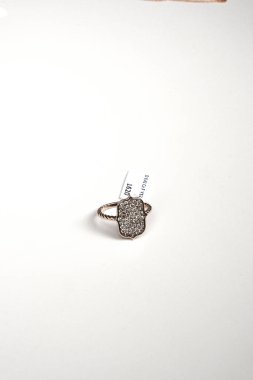 Zarif El yapımı Altın ve Elmas Mücevherler