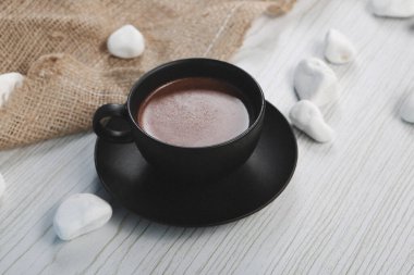 Rahatlamak için mükemmel demlenmiş kahve.