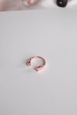 Klasik Altın ve Elmas Düğün Mücevherleri