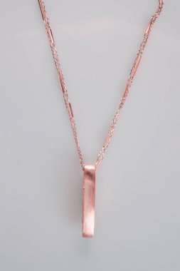 Parlak Mücevher Setleri: Altın, Elmas ve Gemstone