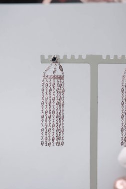 Altından ve elmaslardan oluşan Ebedi Mücevher Tasarımı