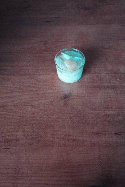 Kavanozda çok lezzetli bir tatlı.