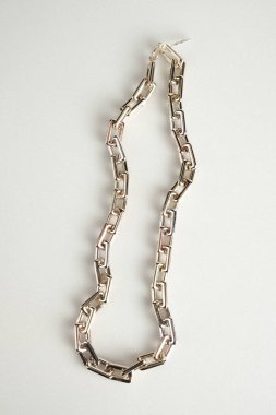 Kalın ve Zarif Elmas ve Altın İfade Parçaları