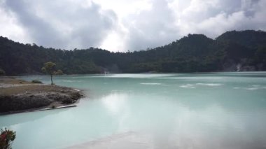 Doğal manzara, dağlar, panorama, talaga bodas gölü, Garut, Batı Java, Endonezya 'daki doğal turistik yerler.