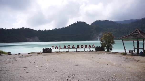 Beautiful Natural Scenery Mountains Panoramas Lake Talaga Bodas Natural Tourist — Stock Video